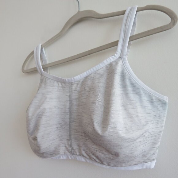 NATORI Yogi Underwire Sports Bra in Feather Gray White - Size 36DDD - Picture 7 of 13